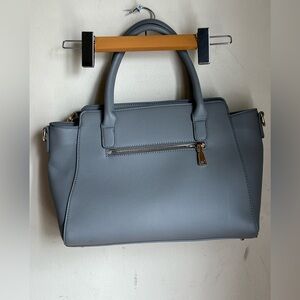 Woman’s Myztique Vegan leather hand bag brand new never been used